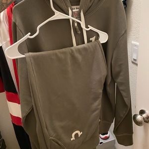 Mens True Religion Sweat Suit 
